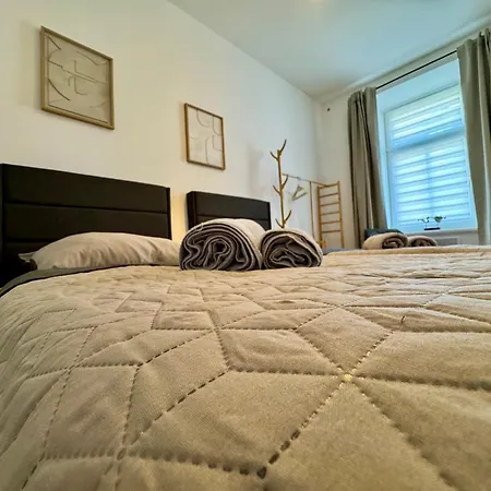 Leitha Living Comfort Appartement *