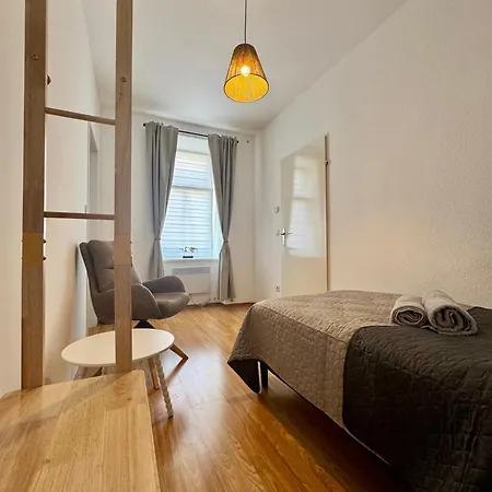 Leitha Living Comfort